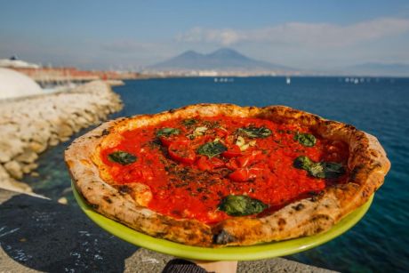 Buono Hotel 3*, Nápoly